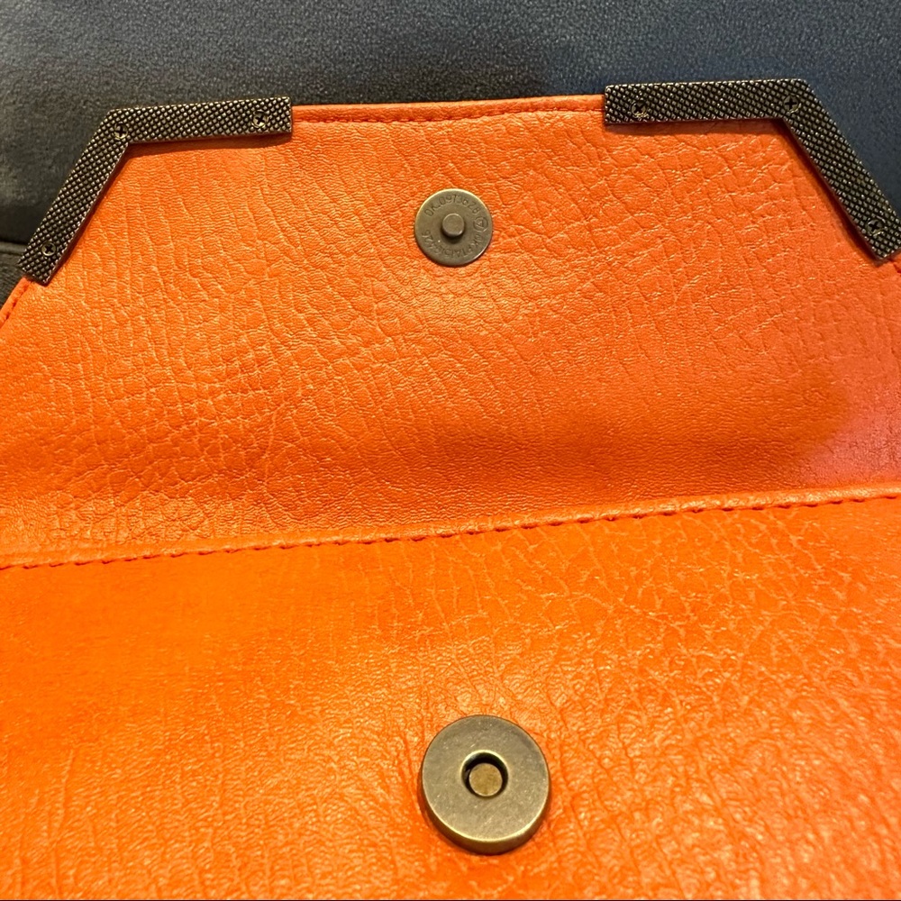 NEW WITH TAG LuLu NYC orange dragonfly wallet - Picture 10 of 14